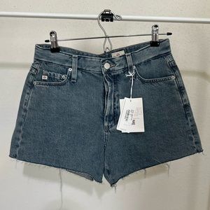 AG Alexxis Short 28 NWT